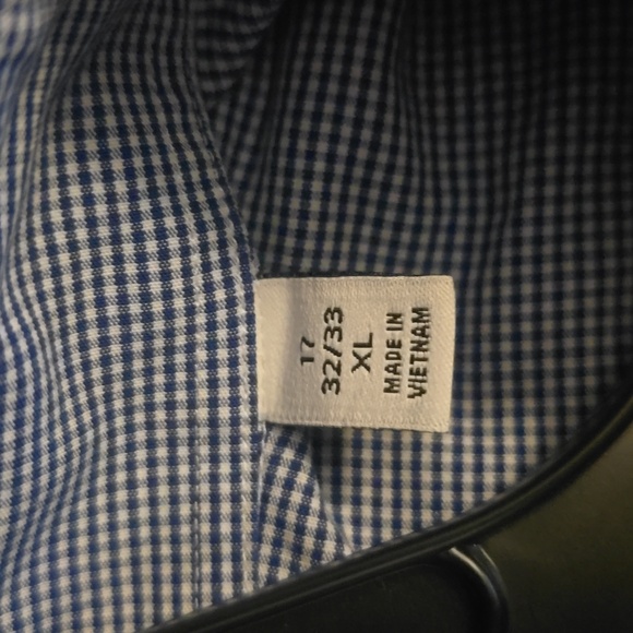 Calvin Klein slim fit button down long sleeved shirt Men's size XL - Picture 4 of 4